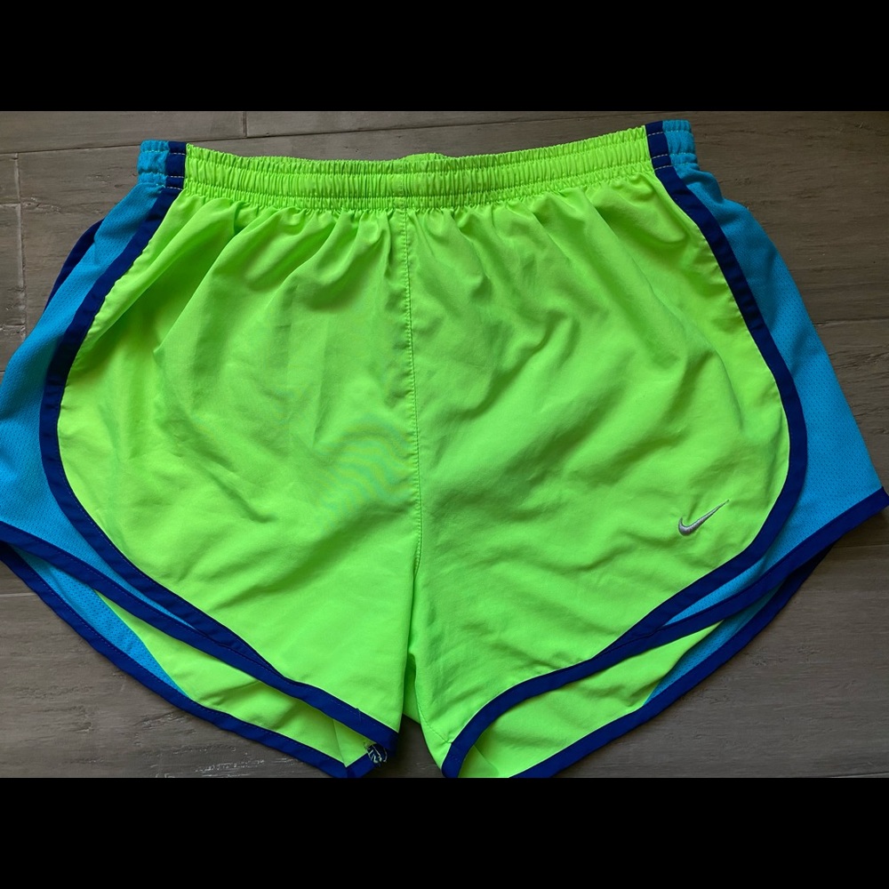 Nike Women’s Tempo Running Shorts